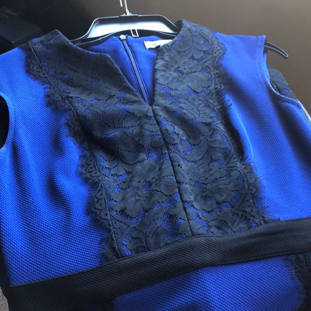 Align pencil dress size 4. Blue/black lace trim
